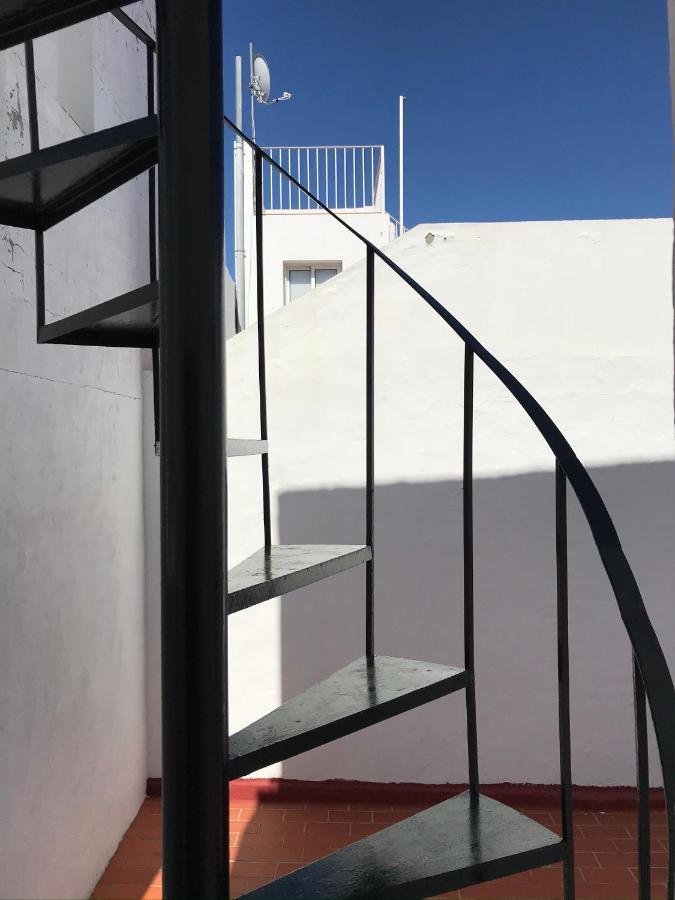 Apartamento Con Azotea Privada Para Parejas Y Familias 科尼尔-德拉弗龙特拉 外观 照片